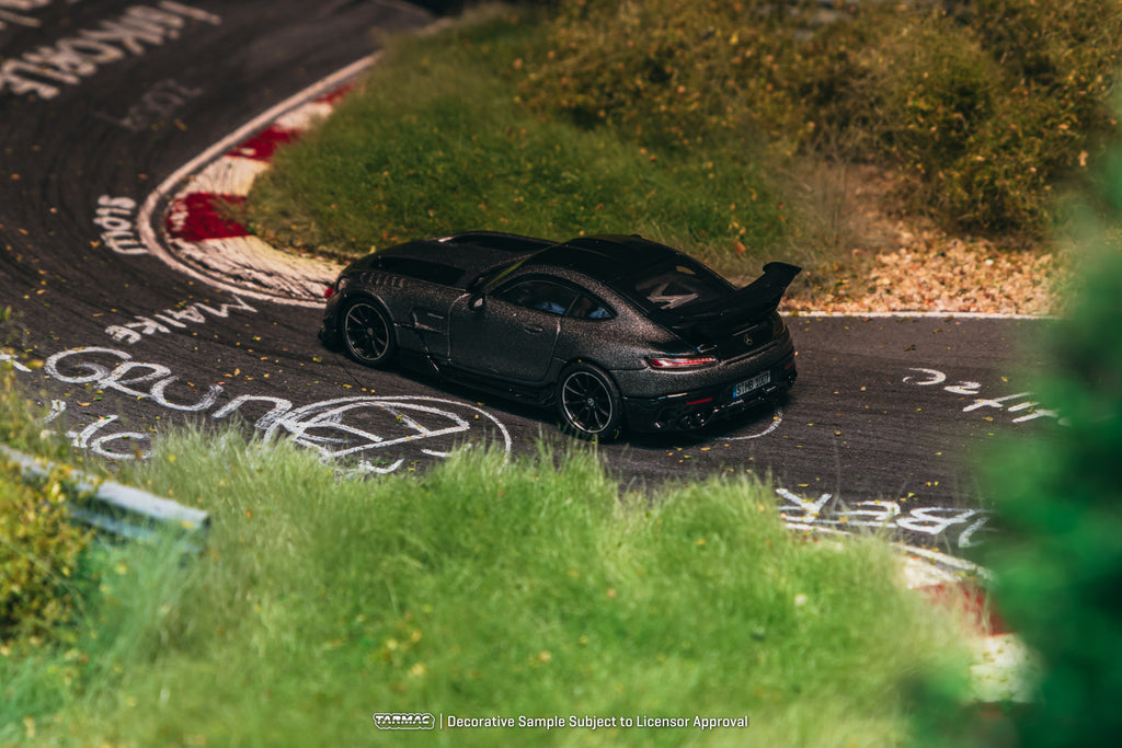 1/64 AMG GT Black Series Grey