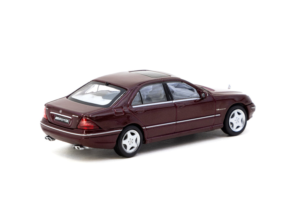 1/64 S 55 AMG Metallic Donkerrood