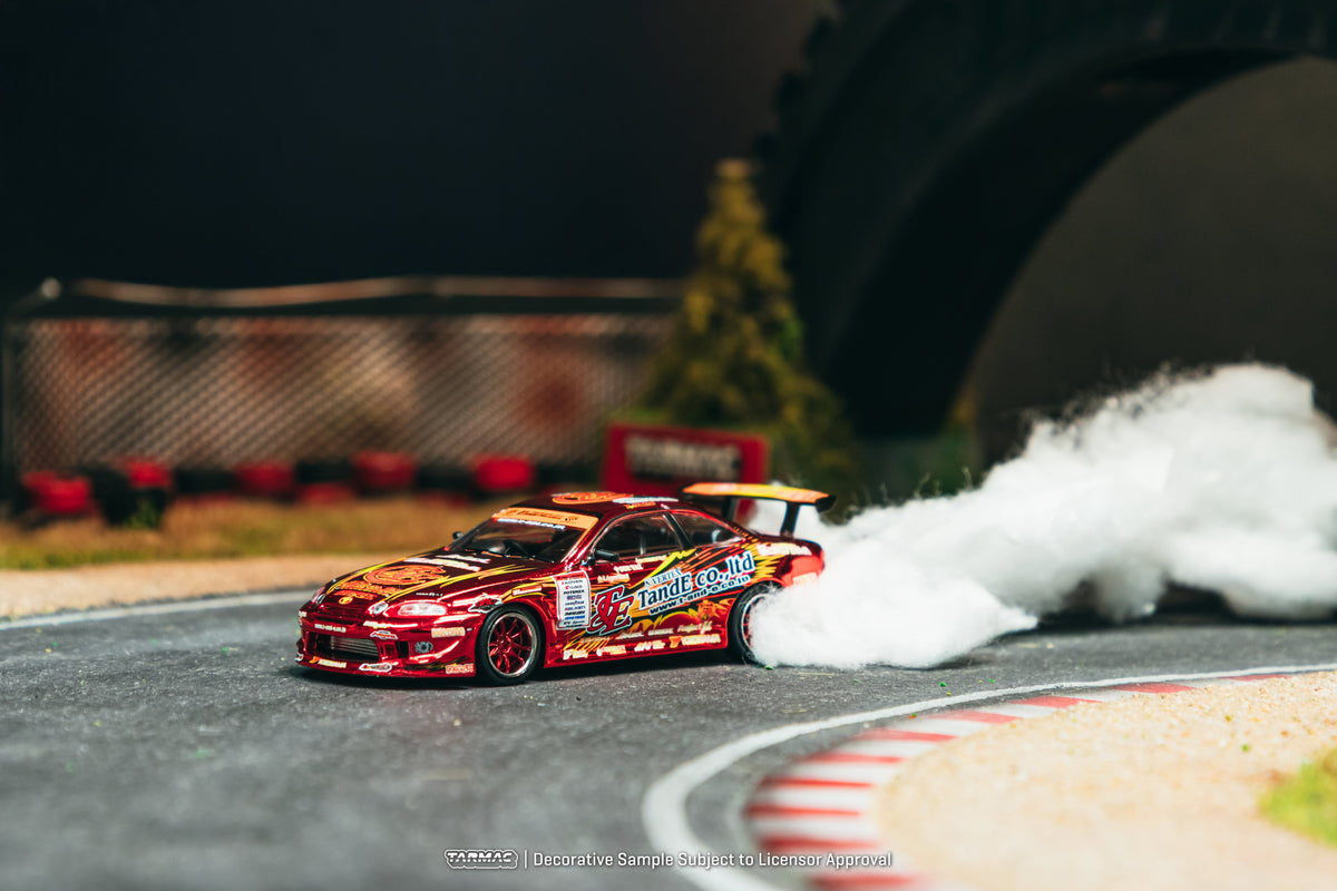 1/64 TE3006 Chrome Red