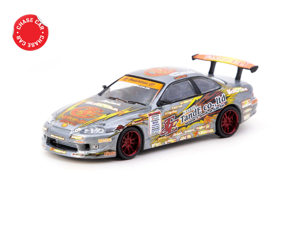 1/64 TE3006 Chrome Red