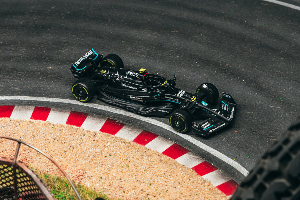 1/64 F1 W14 2023