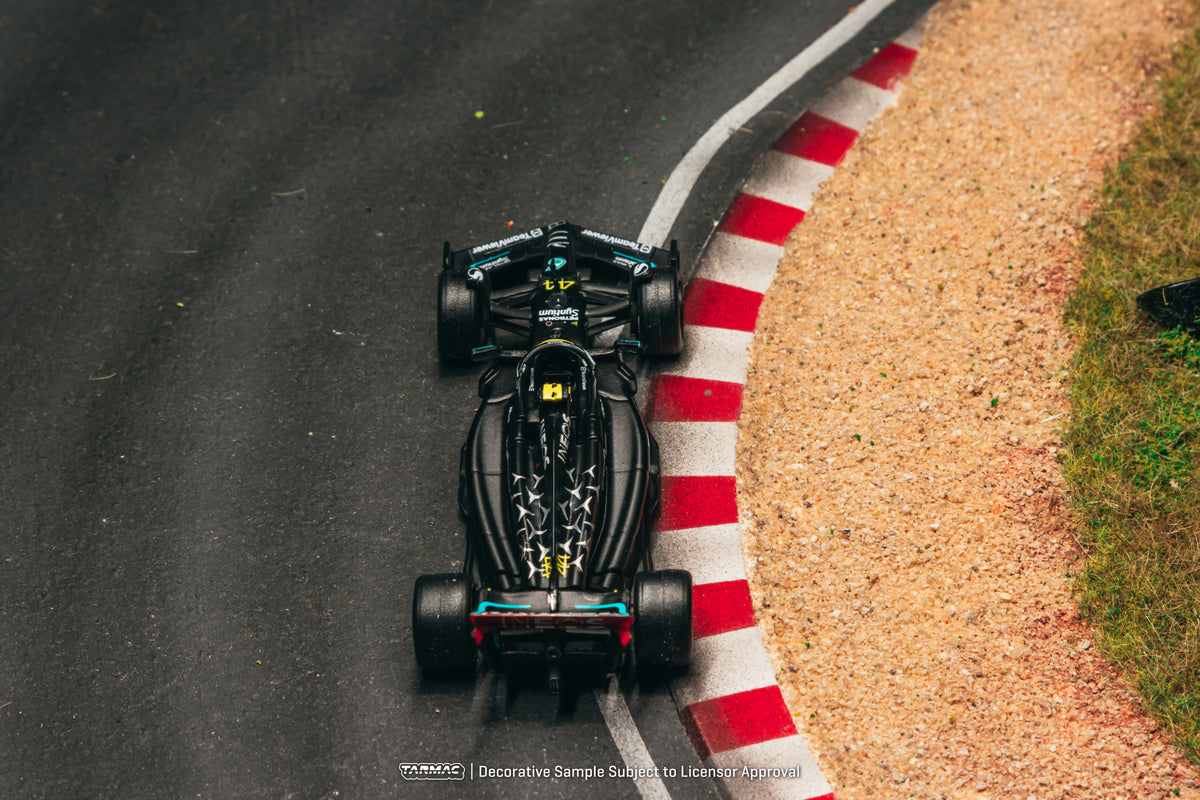 1/64 F1 W14 2023