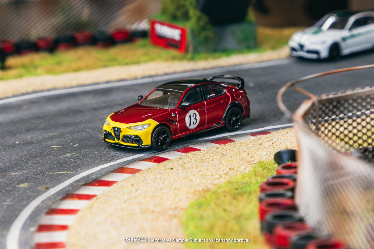 1/64 GTAm Red/Yellow