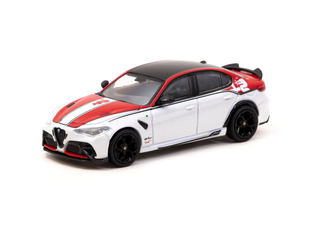 1/64 GTA Rood / Wit