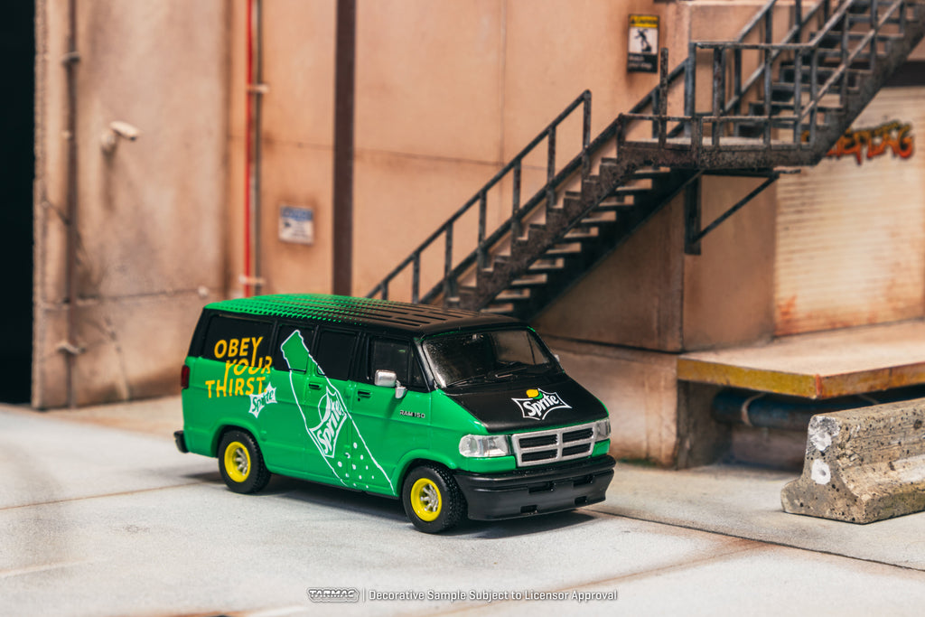 1/64 Van Soda Delivery Edition