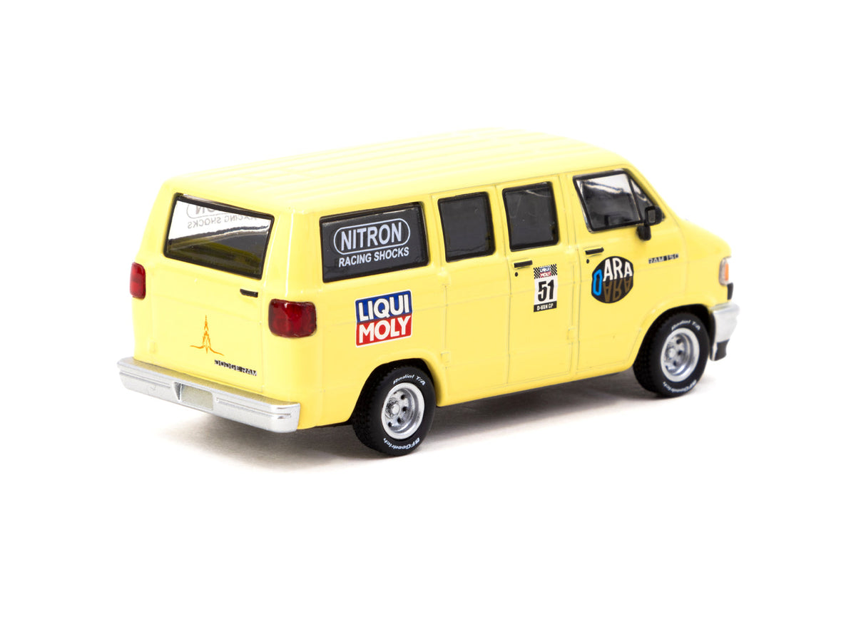 1/64 Van Yellow